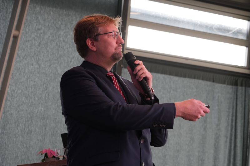 Keine alternative Textbeschreibung für dieses Bild vorhanden