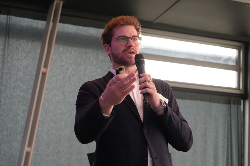 Keine alternative Textbeschreibung für dieses Bild vorhanden